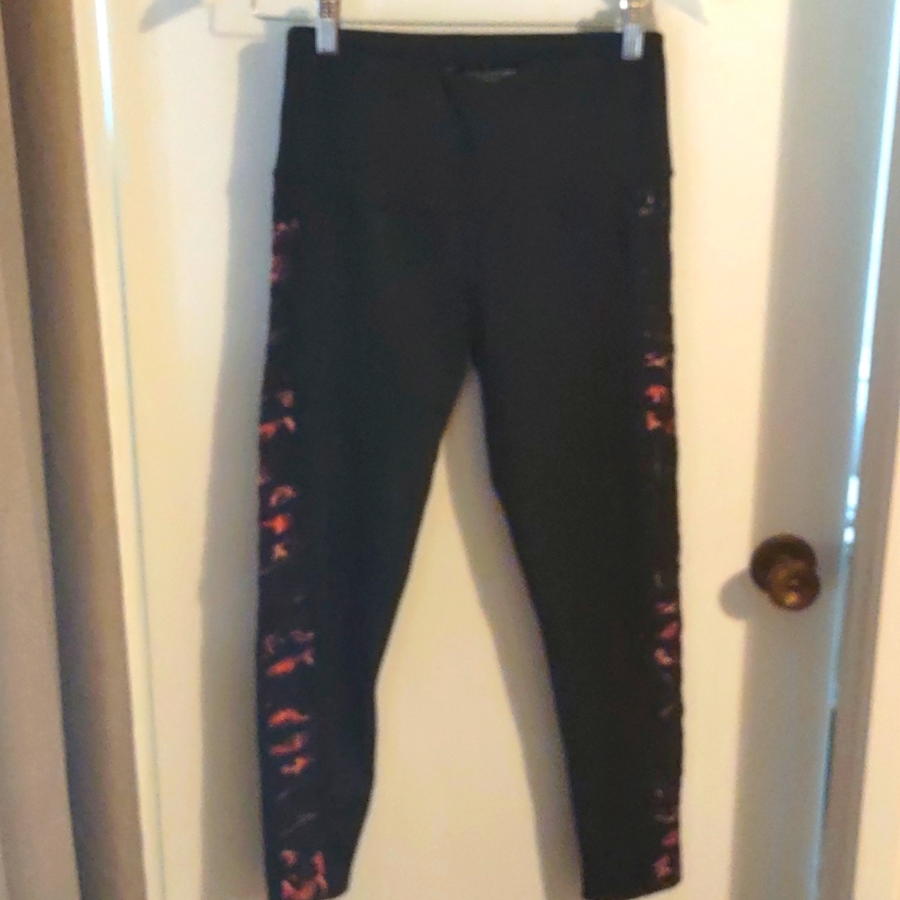 BSP Better Sports Performance large leggings